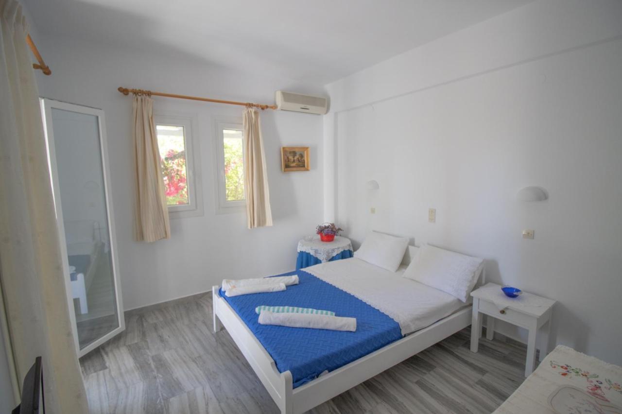 Kiki's Veranda Dream *