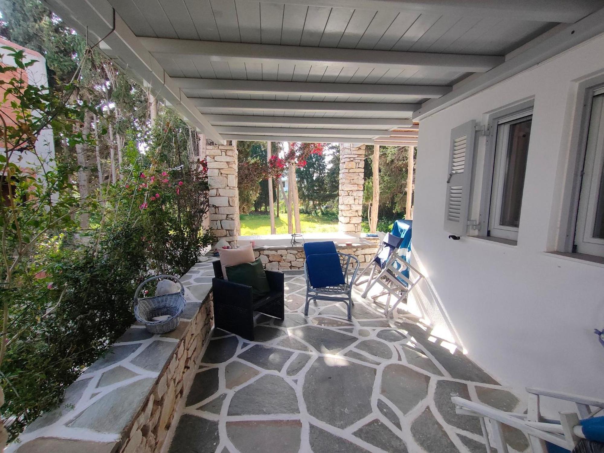 Kiki's Veranda Dream Chrisi Akti (Paros)